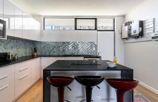 Urban Palette - Modern Artistic Green Point Apt - Photo 13