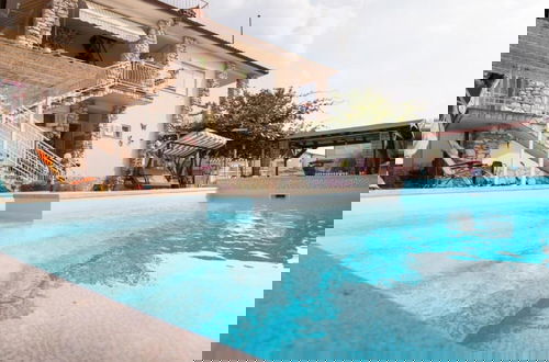 Foto 18 - Nada - With Private Pool - SA2