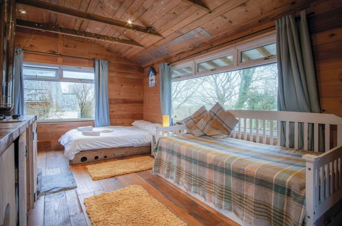 Photo 10 - The Hygge Hut - 1 Bed - Freshwest Beach Retreat