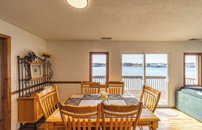 Redbud Retreat Amenity-filled Waterfront Home! - Foto 41
