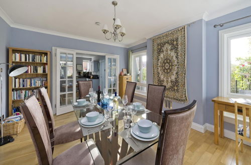 Photo 21 - Delightful Apartment in Prime Location Near Hampstead Heath by Underthedoormat