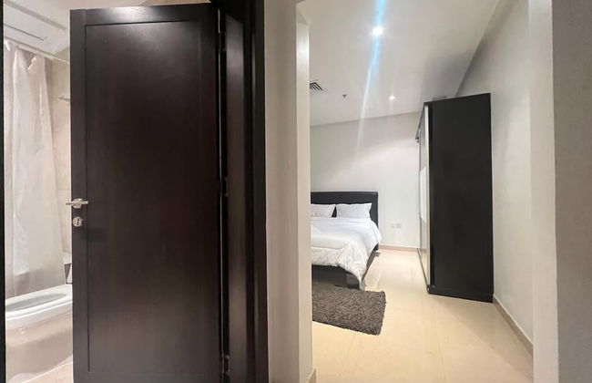 White luxury Suite hotel - Photo 6