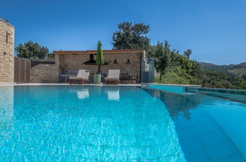 Photo 13 - Dim Luxury Villa - With Private Pool