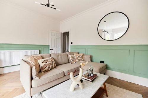 Foto 5 - The Elmfield Road Wonder - Dazzling 2bdr Flat