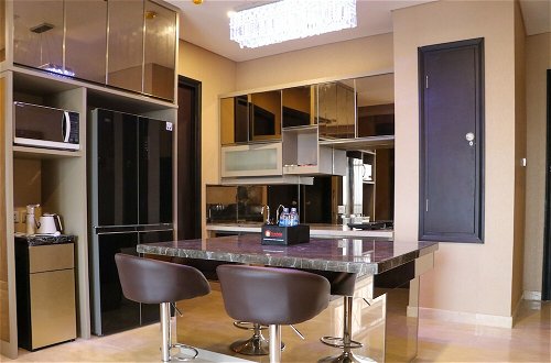 Foto 19 - Exclusive And Comfortable 3Br Sudirman Suites Apartment