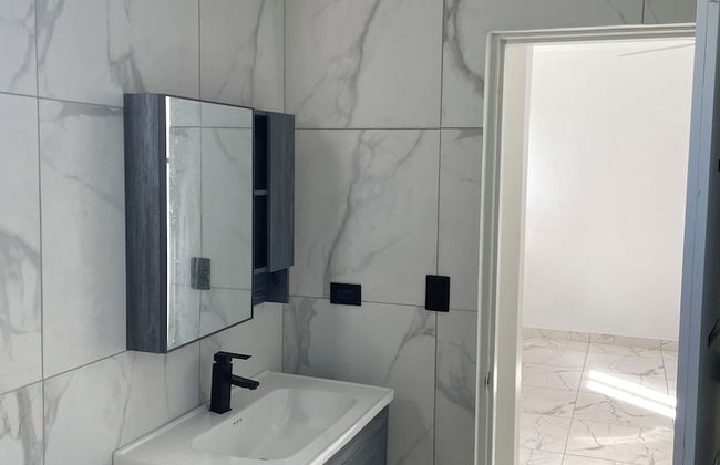 Level suites - Photo 46