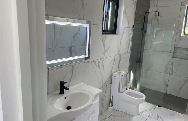 Level suites - Photo 48