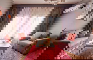 Photo 63 - TAKS-INN Suites