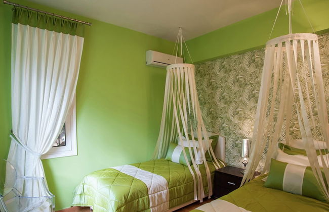 Villa With Private Pool, BBQ Area - Foto 8