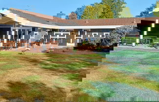 Foto 1 - 8 Person Holiday Home in Vaeggerlose