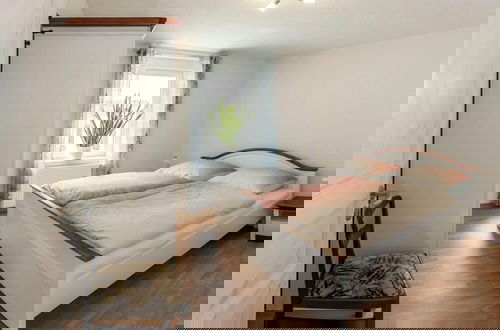 Foto 4 - Bright Apartment in Thale With Terrace