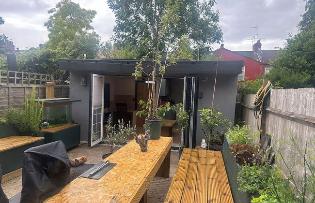 Inviting 1-bed Studio in London - Foto 9
