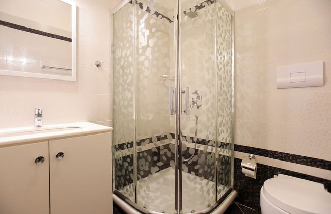 Diamond Holiday Apartments Vlore - Photo 80