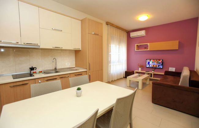 Diamond Holiday Apartments Vlore - Photo 40