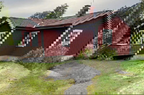 Foto 1 - 4 Star Holiday Home in Ljustero