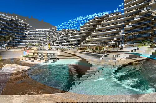 Foto 69 - Luxury New Oceanfront Condo 5BR Sleeps 12