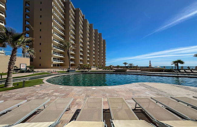 Luxury New Oceanfront Condo 5BR Sleeps 12 - Foto 75