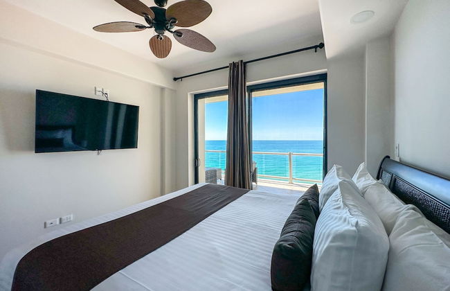 Beach Bliss Retreat 2BR Beachfront Condo - Photo 36