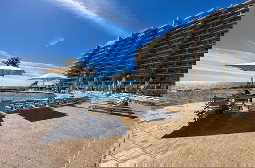 Foto 66 - Luxury New Oceanfront Condo 5BR Sleeps 12