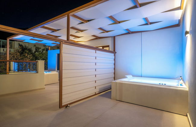 VENTUS Luxury Suites - Photo 44