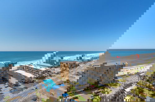 Foto 44 - Crystal Tower 1501