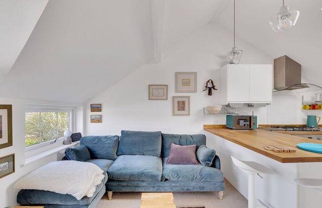 Bantham Mews by Pureserviced 1 Bedroom Luxury Mews - Photo 36
