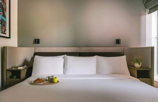907 Main Hotel Central Square, Sonder by Marriott Bonvoy - Photo 5
