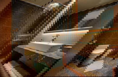 Foto 60 - Nam Dat Hotel by D'Lecia Ha Long