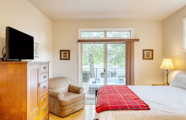 Forest Ridge Loop by Avantstay Hot Tub Private Community Amenities - Foto 16
