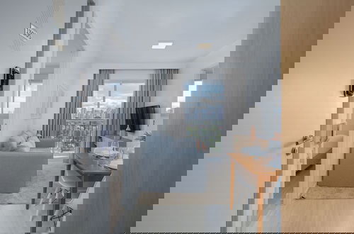 Photo 71 - Composite Moema