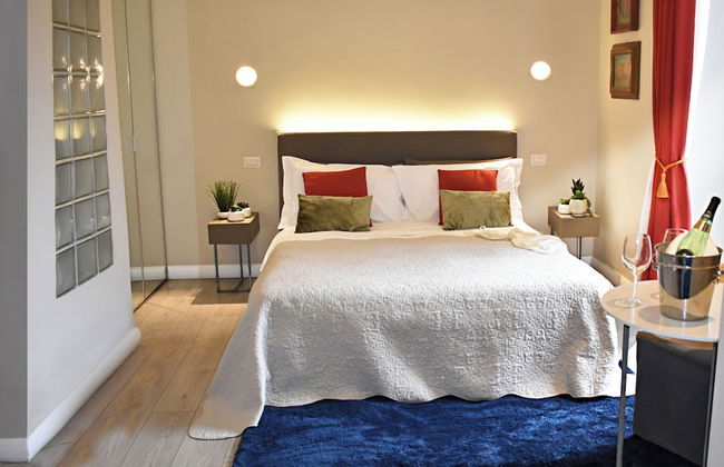 The Roman Empire Guesthouse - Photo 25