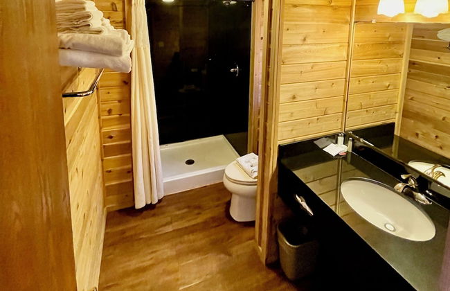 Cabins of Mackinaw - Photo 36