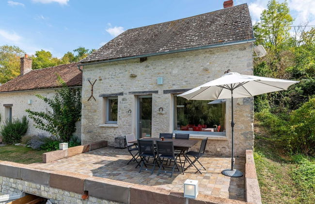 Charming Holiday Home in Yevre-la-ville With Pool - Foto 65