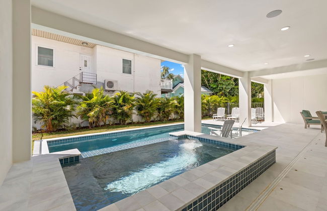 The Gemma Collection - 4 Stunning CWB Pool Homes - Foto 66