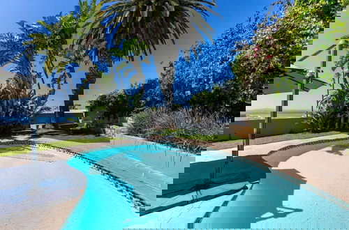 Foto 2 - Green Point Grande - Luxury Family Villa With Pool