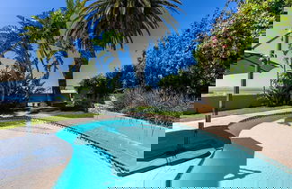 Foto 2 - Green Point Grande - Luxury Family Villa With Pool