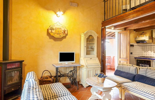 Lovely Farmhouse in Pian di Sco With Barbecue - Foto 19