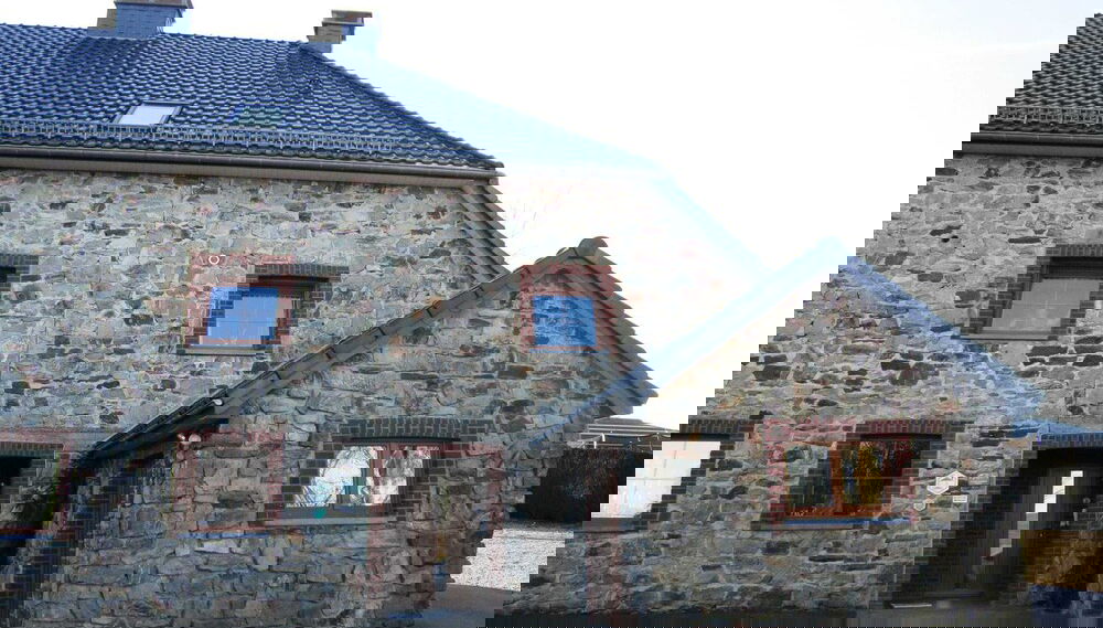 Primary image