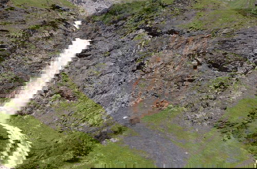 Foto 55 - Spacious Holiday Home Near Center of Champagny