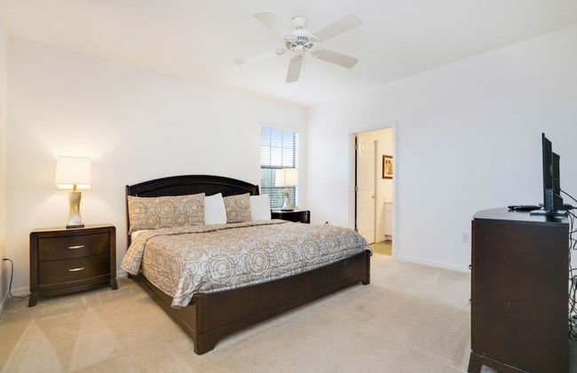 Beautiful 4 Bedroom Home Near Disney! 4 Villa by Redawning - Foto 2