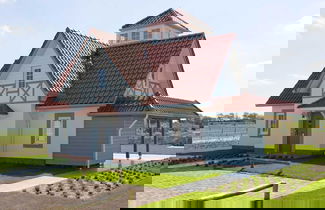 Foto 1 - Villa With Rowing Boat and Sauna, Near the Beach