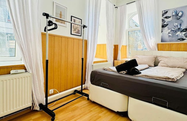 10 Economy Rooms-Shared Bath & Kitchen - Foto 6