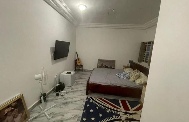 3 Bed Villa-private Garden-offstreetparking-aircon - Foto 4