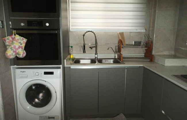 Serene Cozy City 1bed Apartment in Borteyman Accra - Photo 7