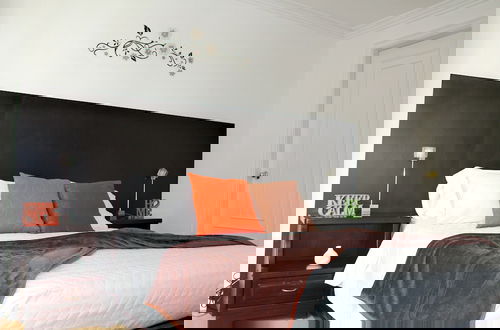 Foto 14 - Fontana Suites
