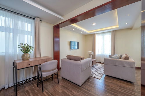 Photo 20 - Roma Courts Serviced Apartments