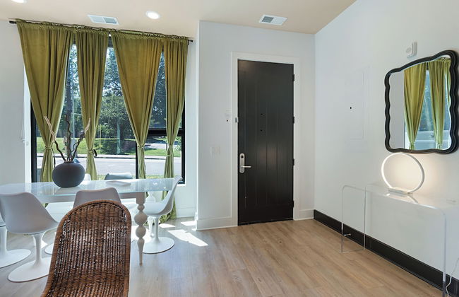 The Grove by AvantStay – Stylish Group Stay with Private Bathrooms - Foto 50