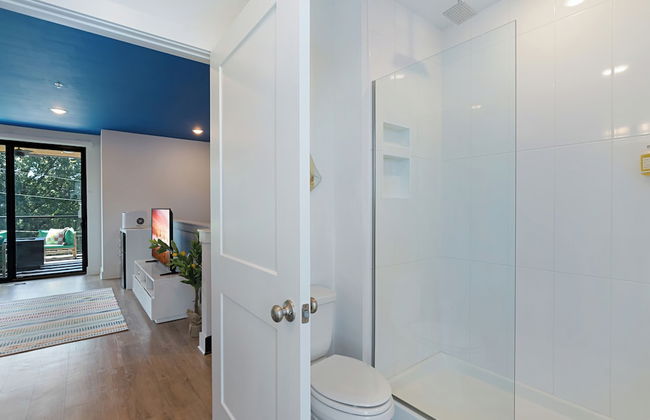 The Grove by AvantStay – Stylish Group Stay with Private Bathrooms - Foto 59