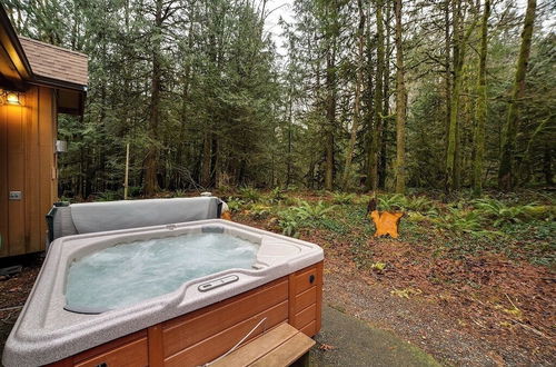 Photo 12 - 67MF- Hot Tub - Pets Ok - BBQ - Sleeps 5