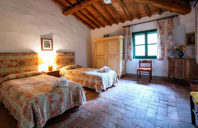 Spacious Tuscan Farmhouse - Foto 6